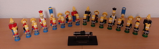 Chess pieces from The Simpsons, Yoda's Lichtschwert from Star Wars